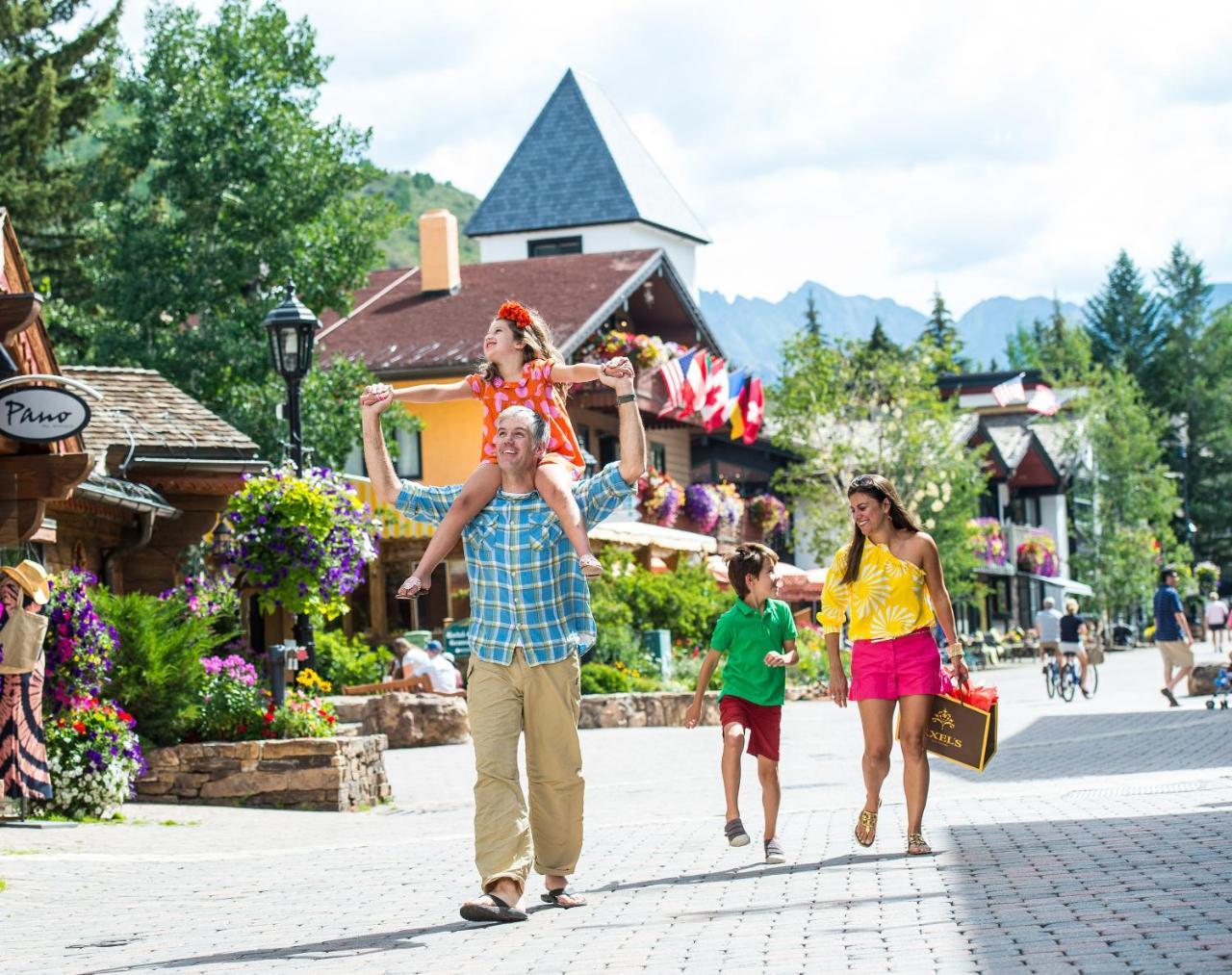 Tivoli Lodge เวล ภายนอก รูปภาพ