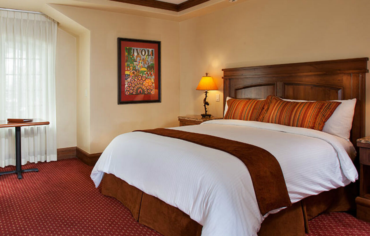 Tivoli Lodge เวล ภายนอก รูปภาพ